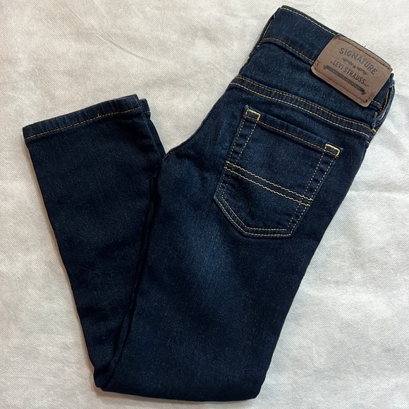 Signature by Levi Strauss & Co. cropped skinny jeans for girls - Picture 2 of 7